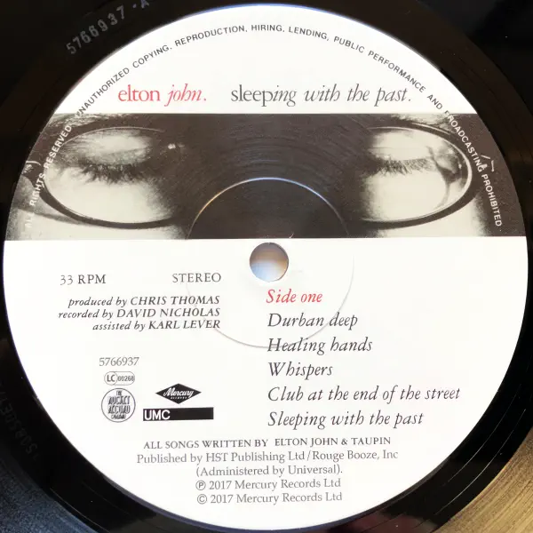 Elton John - Sleeping With The Past